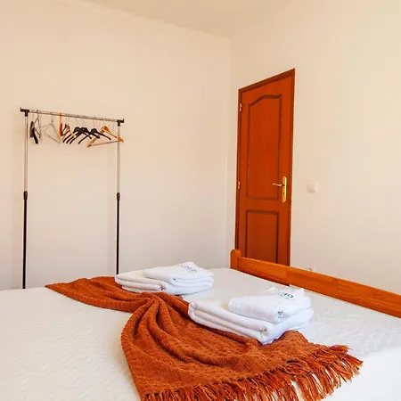 Sea Breeze Pensión *